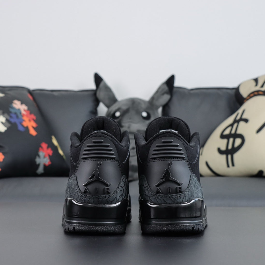 Jordan 3 Retro 'Black Cat'