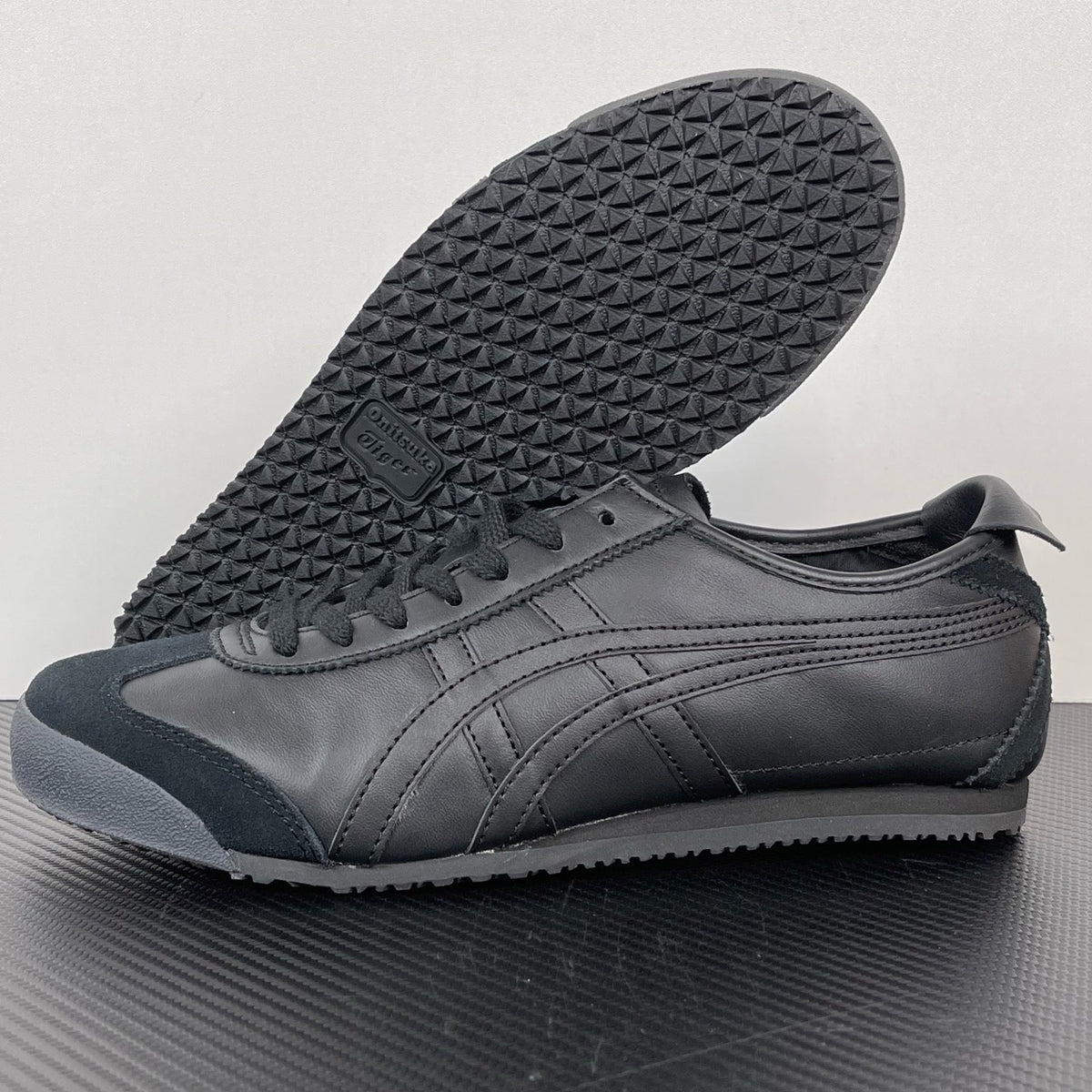 Onitsuka Tiger Mexico 66 'Black'