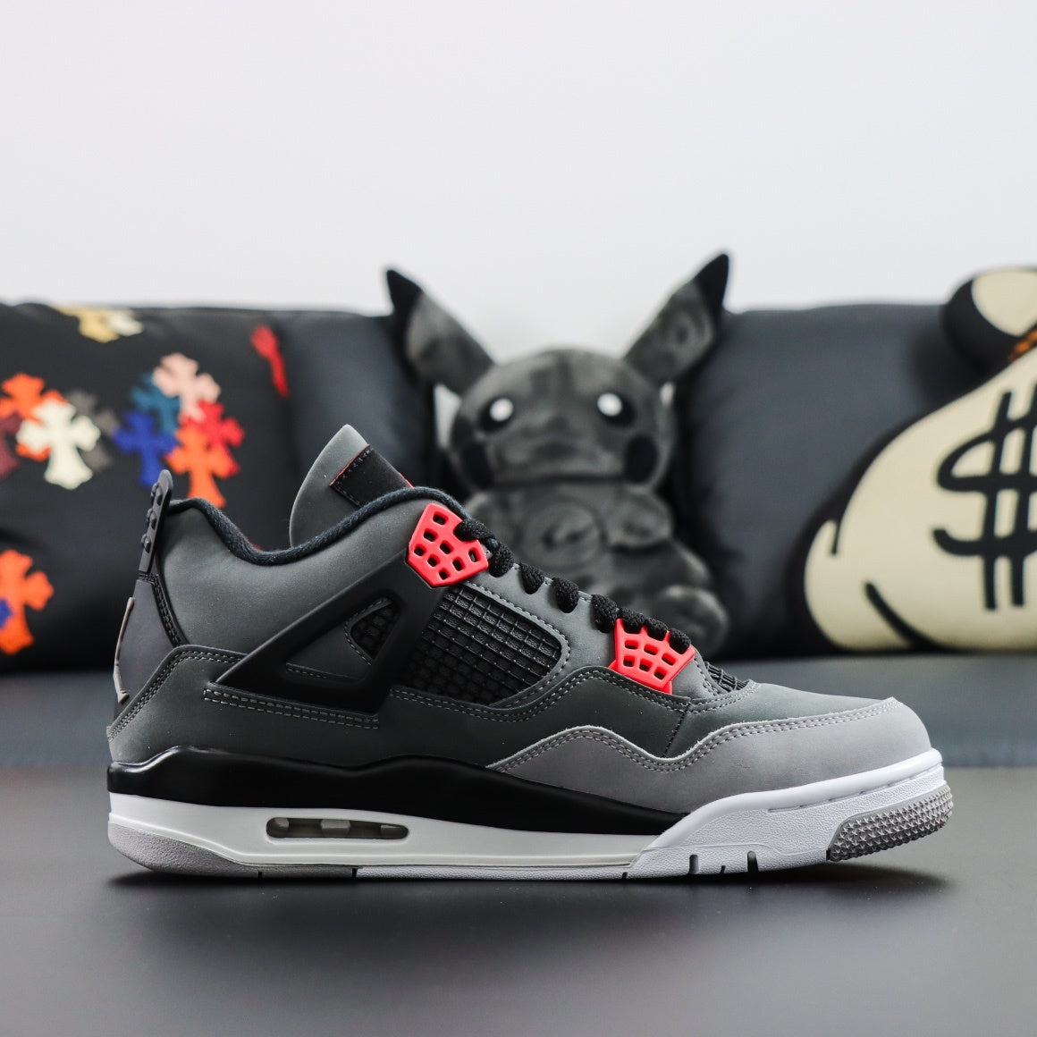 Jordan 4 Retro 'Infrared'