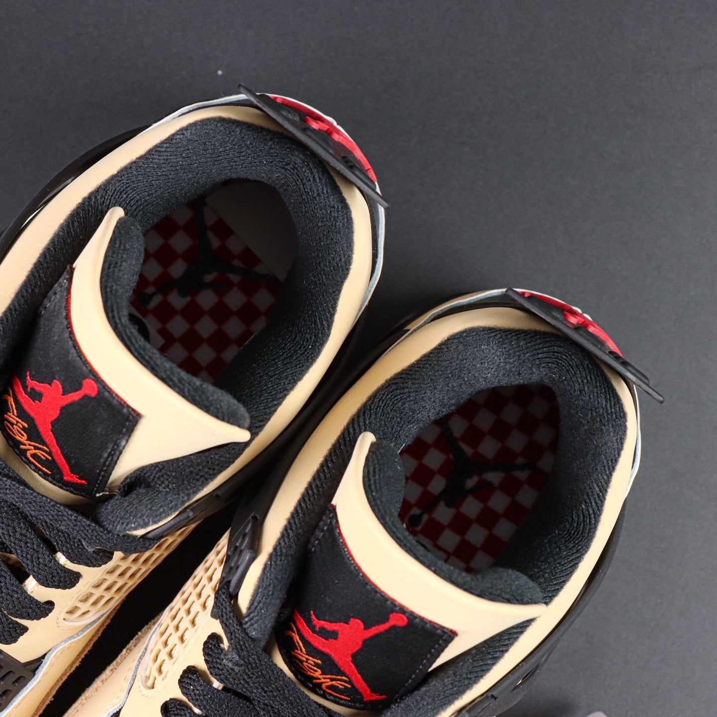 Jordan 4 Retro 'Pizza'