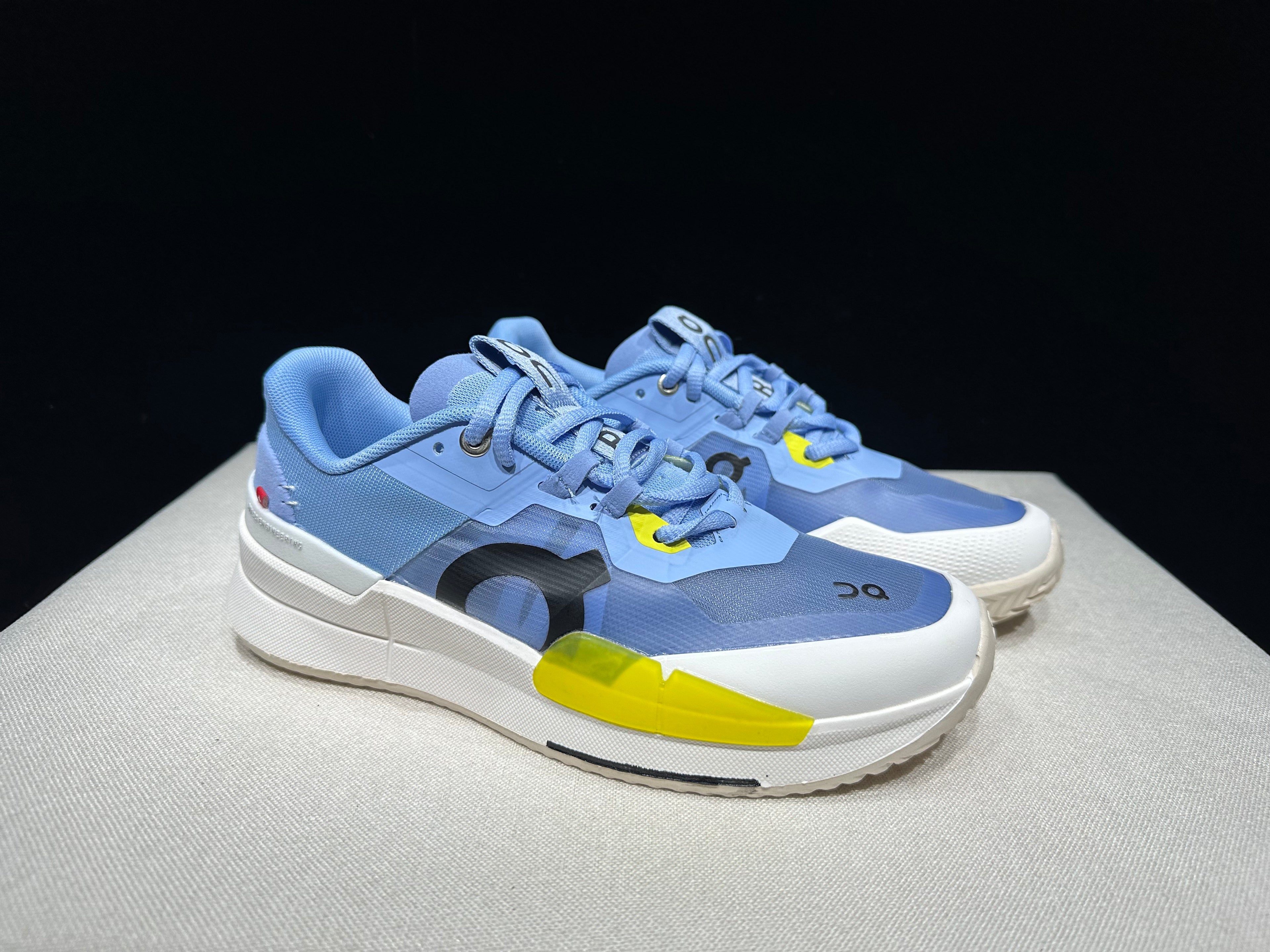 THE ROGER Pro 2 'Chambray Lime'