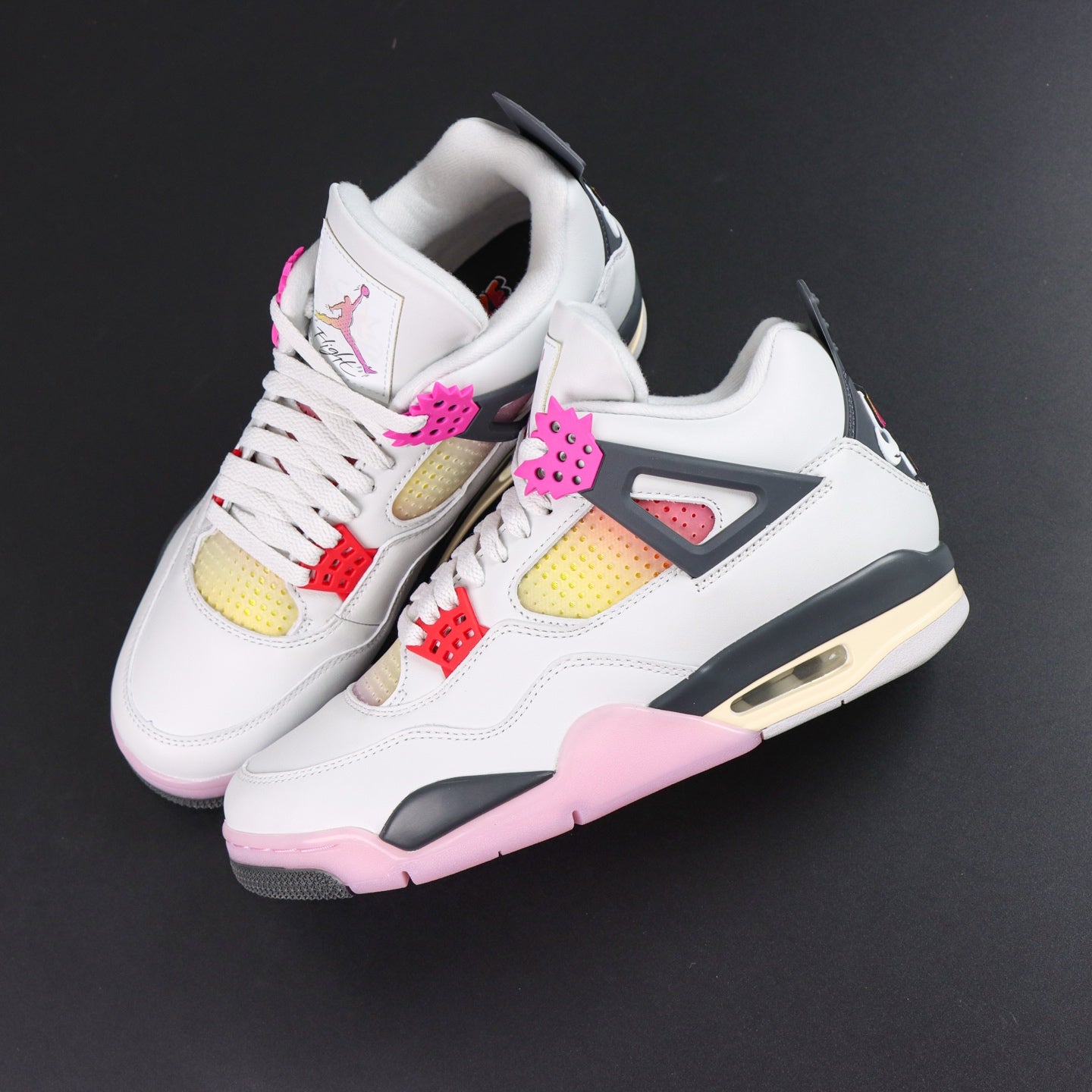 Jordan 4 Retro 'Comic'