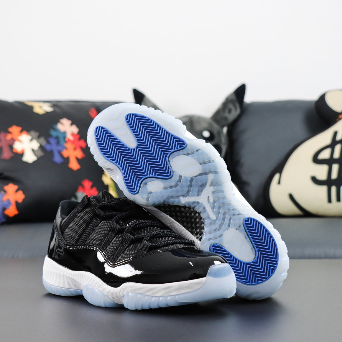 Jordan 11 Low 'Space Jam'