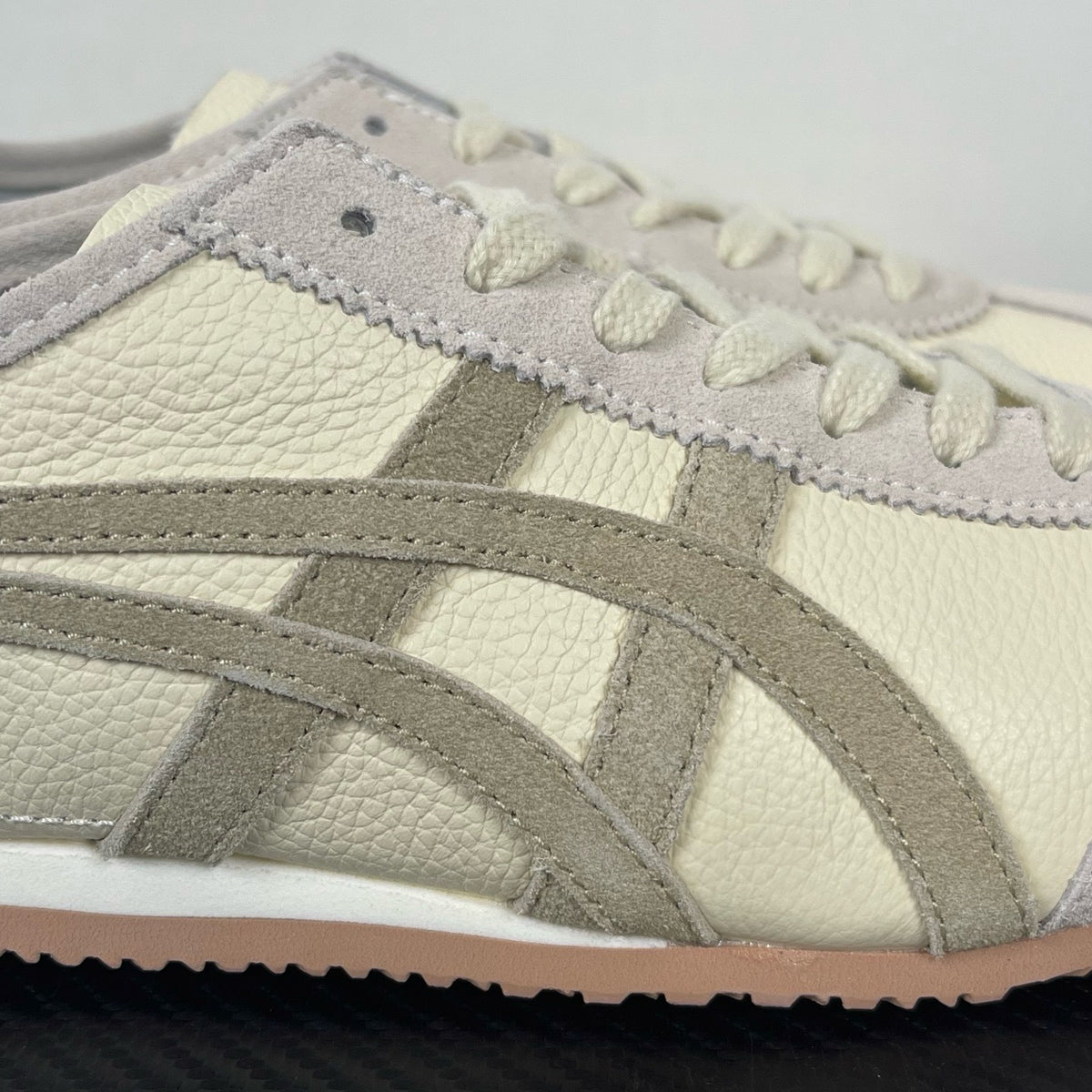Onitsuka Tiger Mexico 66 'White/Grey/Brow'