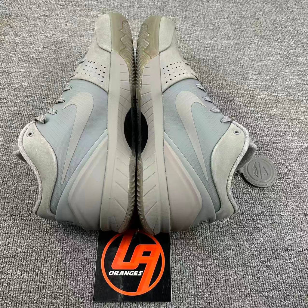 Kobe 4 Fade to Black