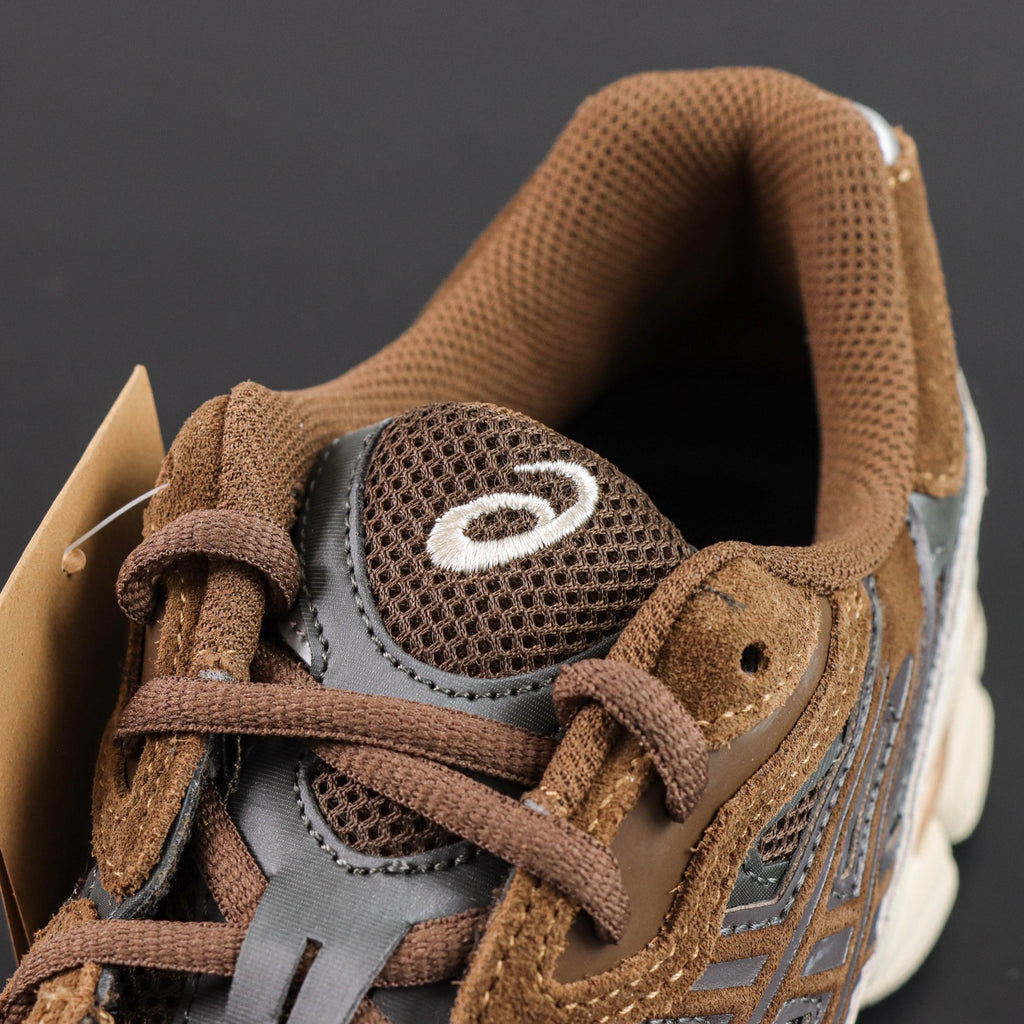 ASICS-Gel-NYC Brown Storm Black Coffee