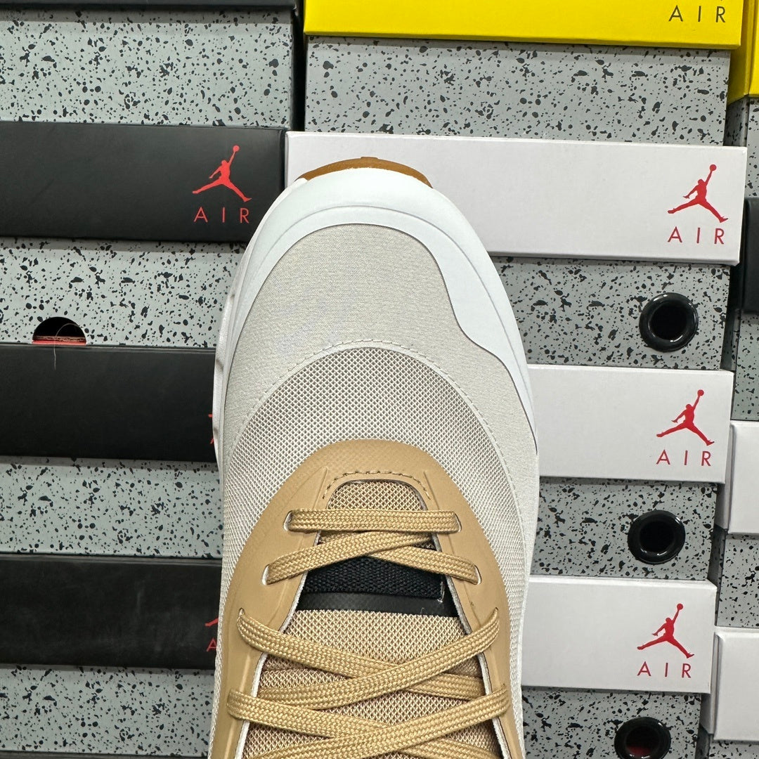 ON - Cloudtilt 2.0 x LOEWE 'Tan White Gum'