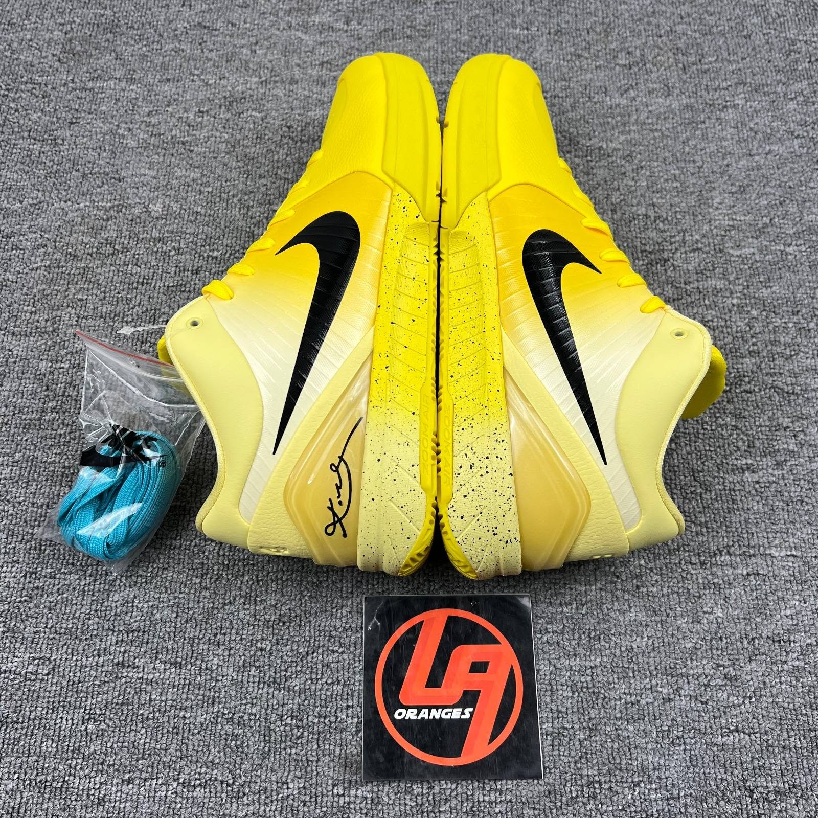 Kobe 4 Protro CHBL