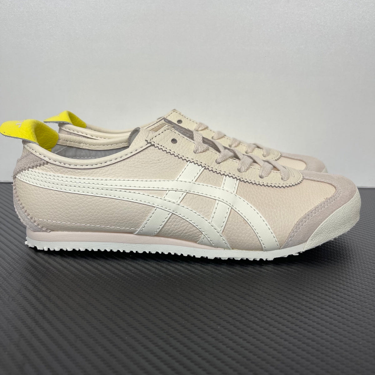 Onitsuka Tiger Mexico 66 'White Peach Cream'