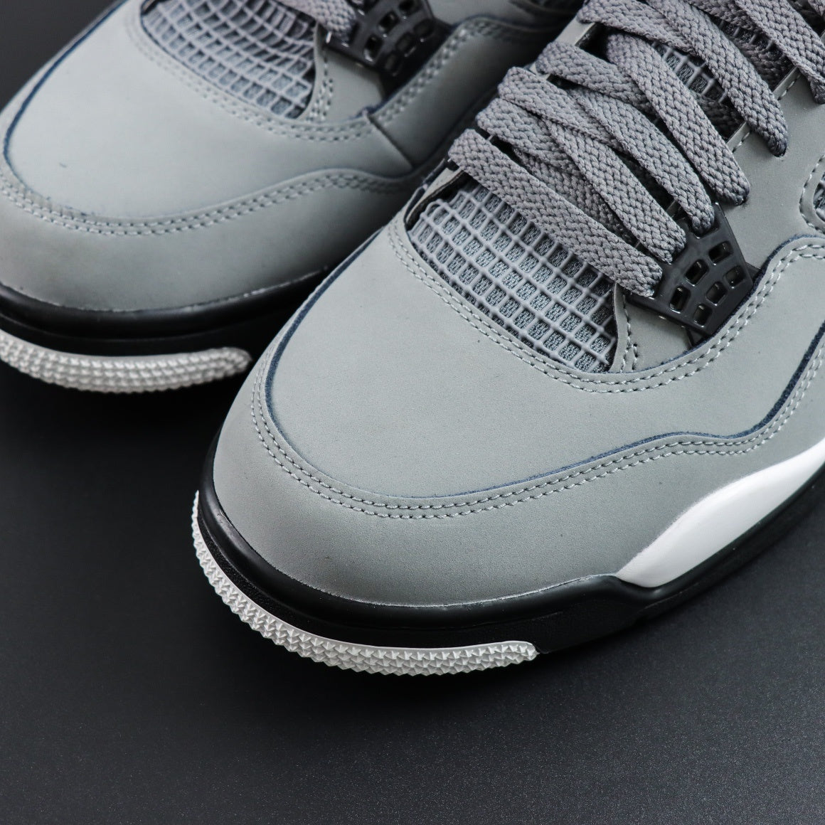 Jordan 4 Retro 'Cool Grey'