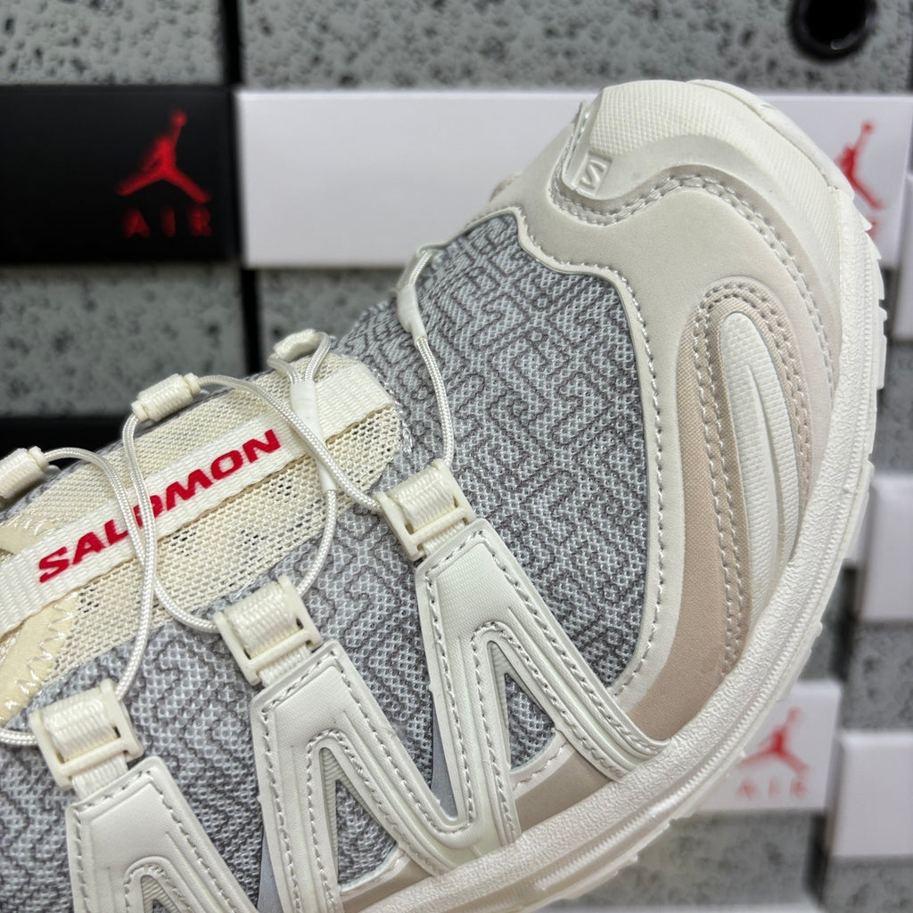 SALOMON-XA Pro 3D Panhui 'Vanilla Ice Rainy Day Fiery Red'
