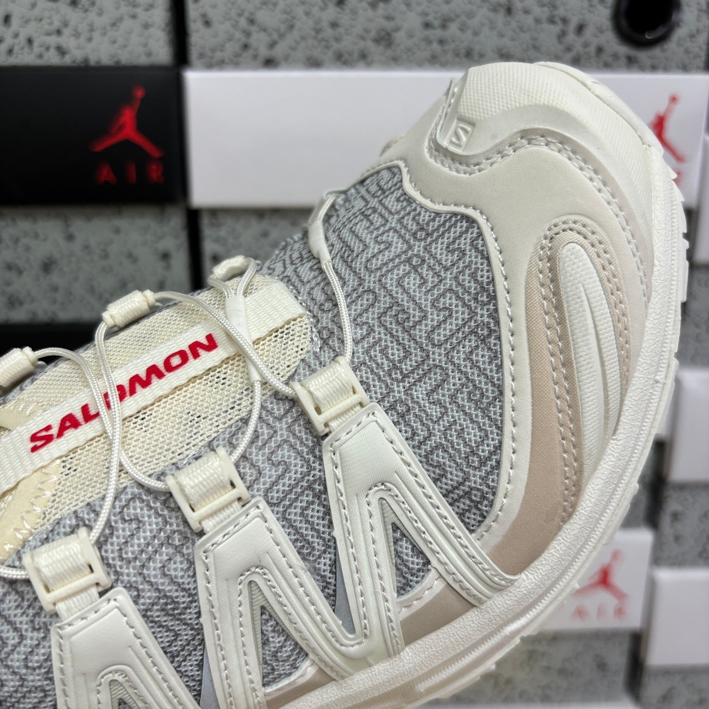 SALOMON-XA Pro 3D Panhui 'Vanilla Ice Rainy Day Fiery Red'