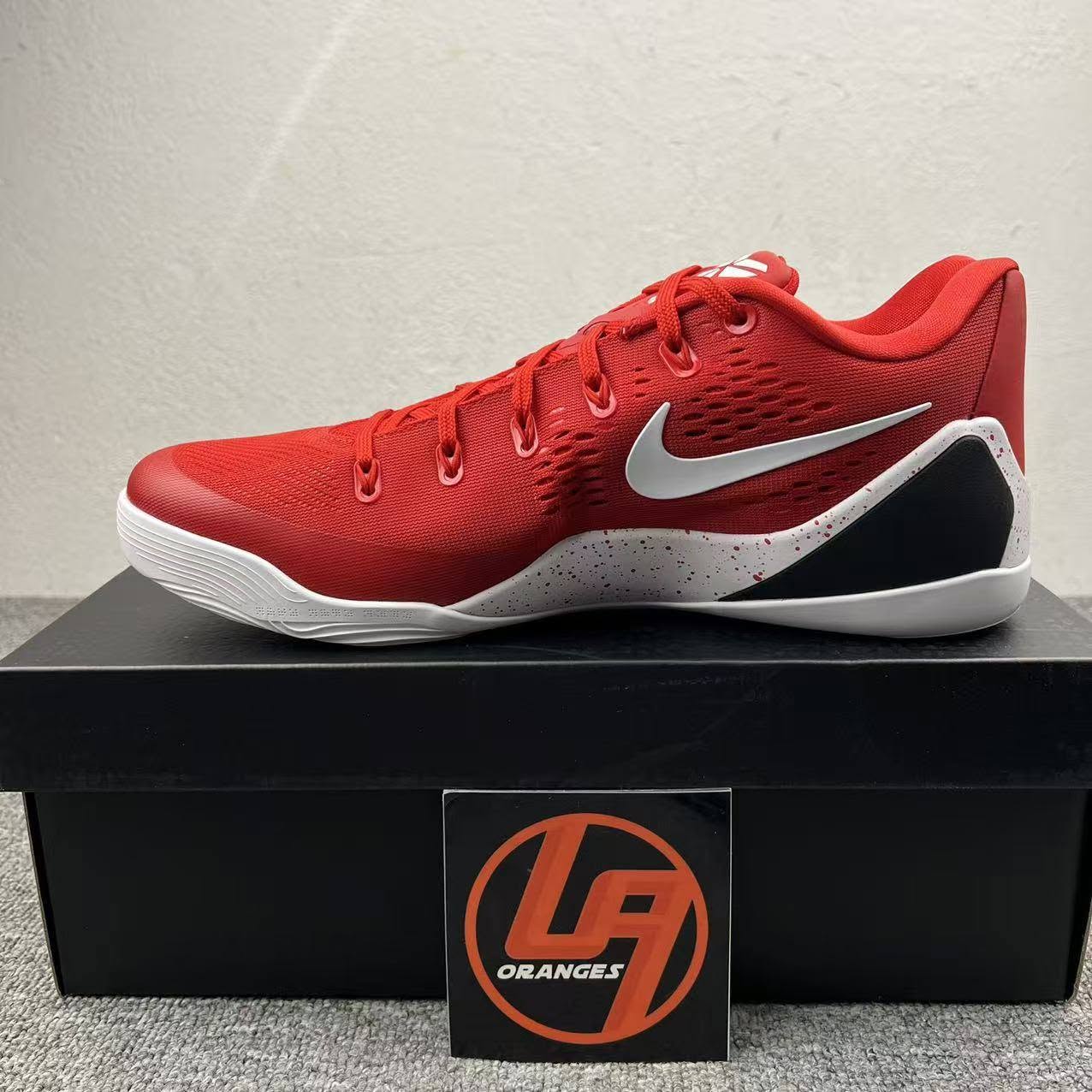Kobe 9 EM low Protro TB University Red