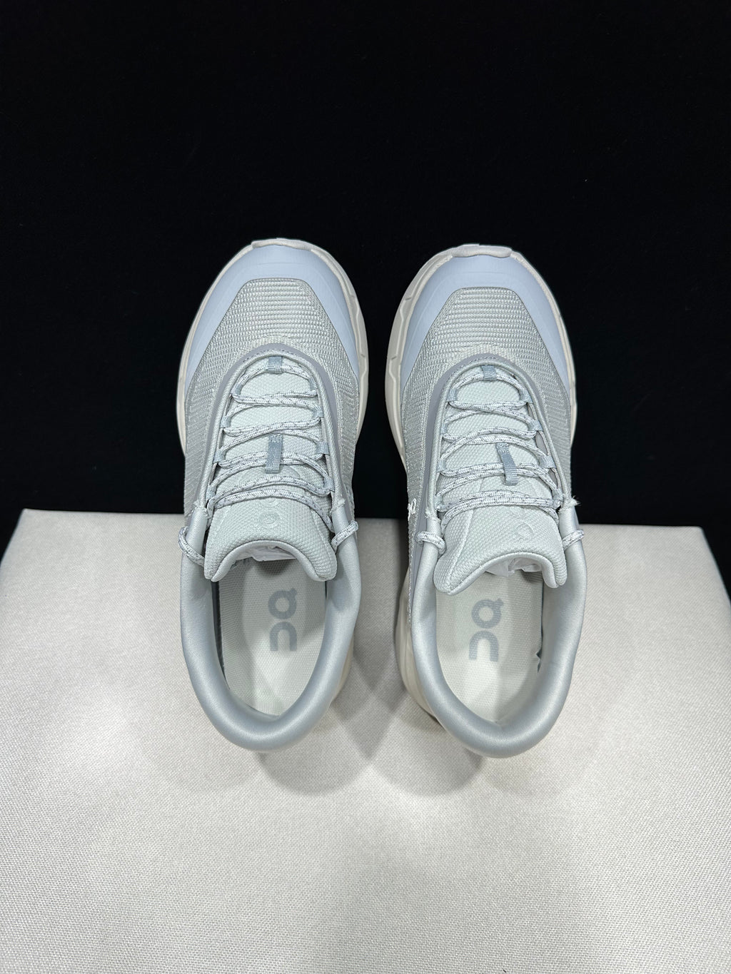 ON - CLOUDSOMA glacier pearl
