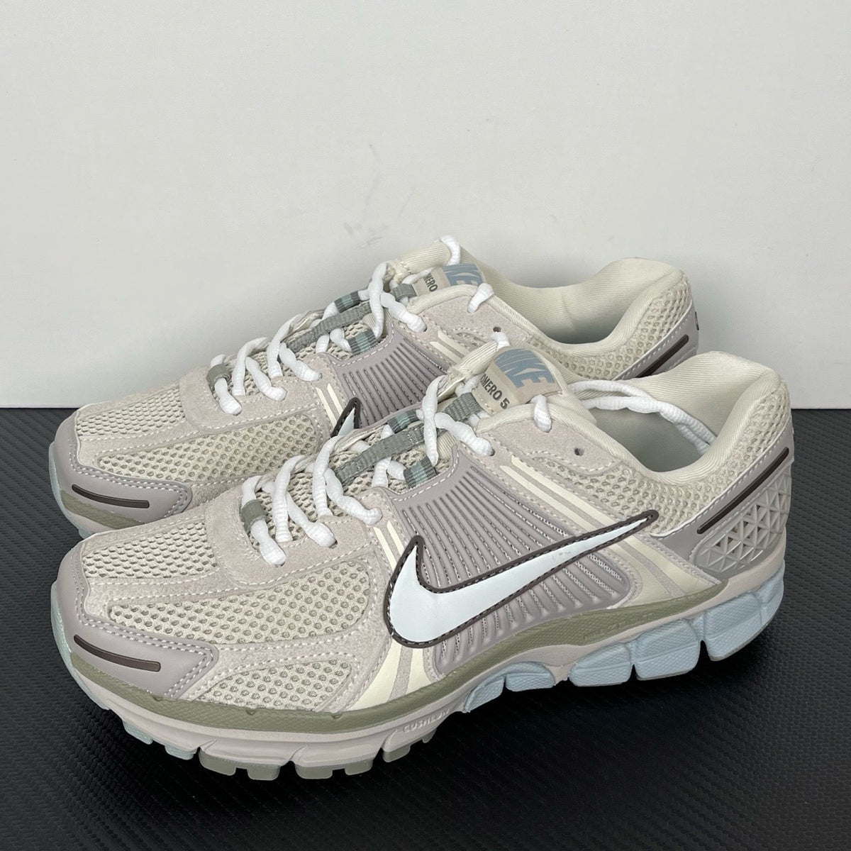 NIKE AIR ZOOM VOMERO 5 "Light Orewood Brown"