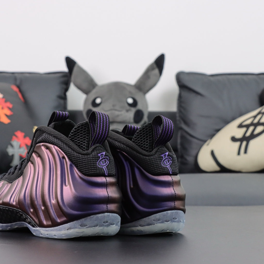 NIKE AIR  Foamposite One Eggplant