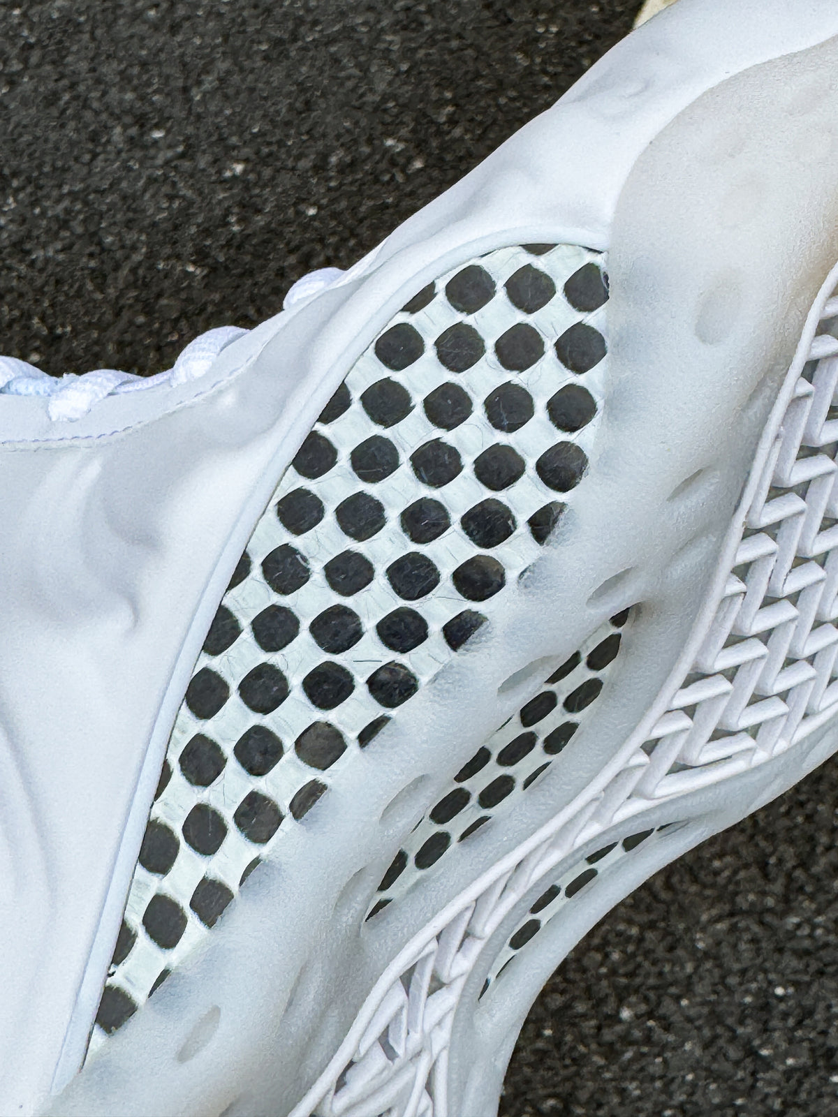 NIKE AIR FOAMPOSITE One Soft Pearl Sail