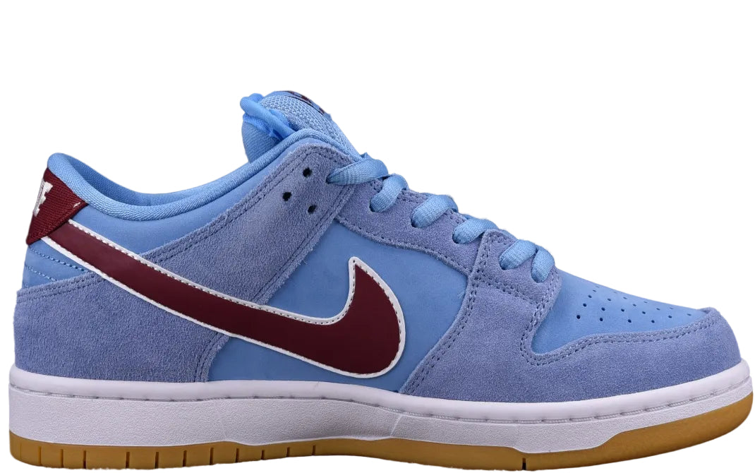 Nike SB Dunk  Low  "Philadelphia Phillies"