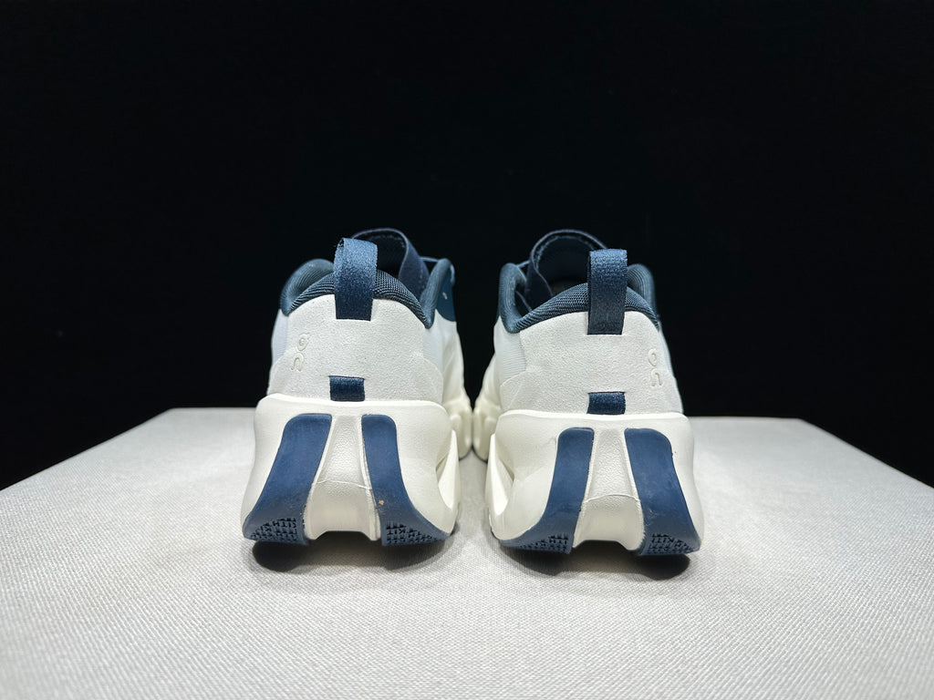 ON - KITH K TECH 1 NIMBUS