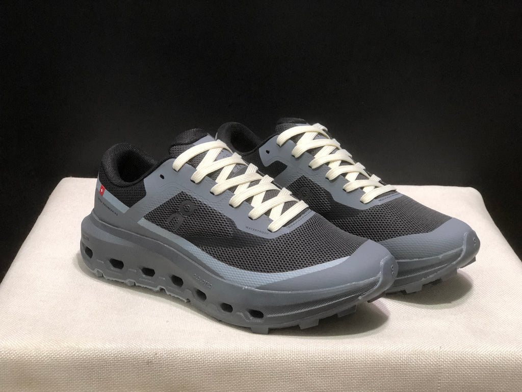 ON - Cloudvista 3 dark grey