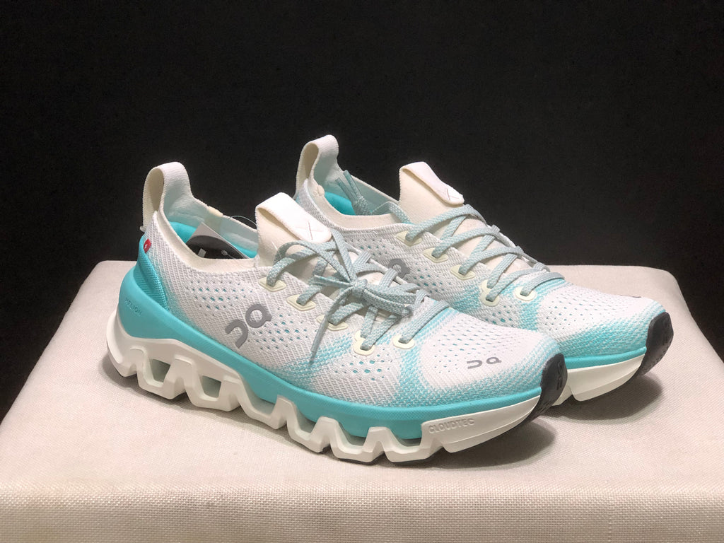 ON - CLOUD X TEMPO 1 ECLIPSE WHITE MOON