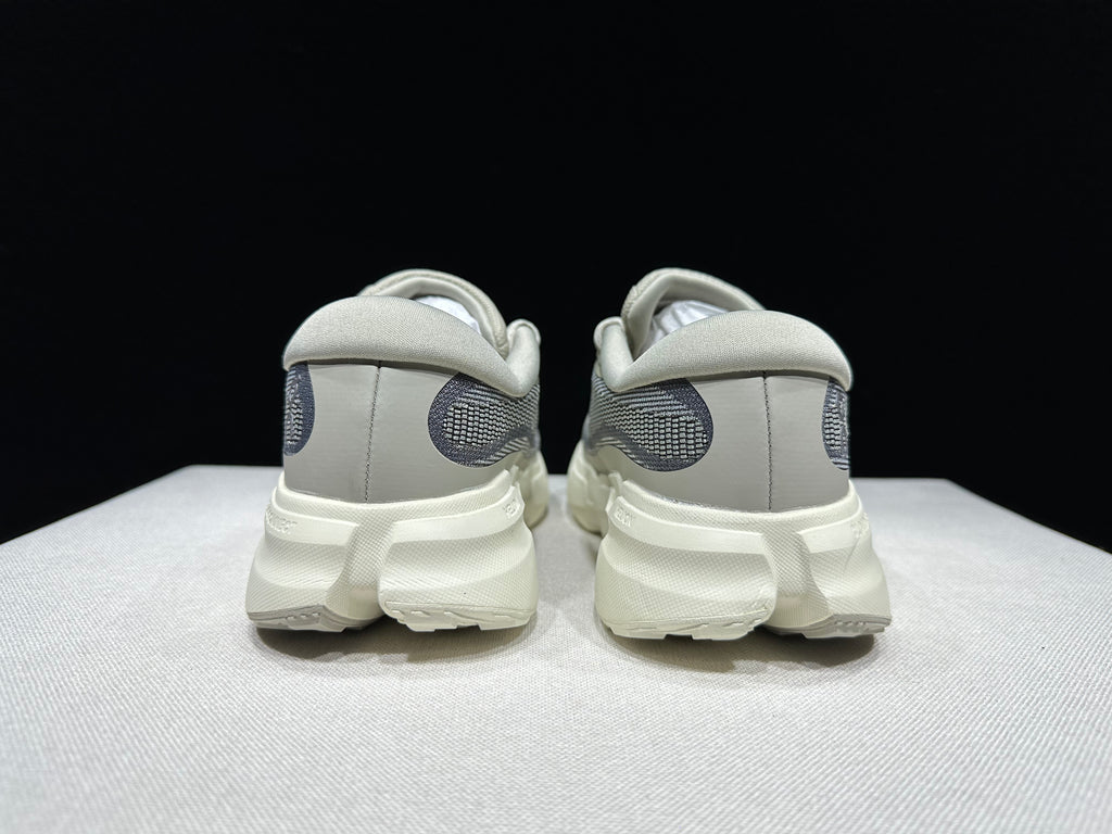 ON - CLOUDSOMA BRUME GHOST