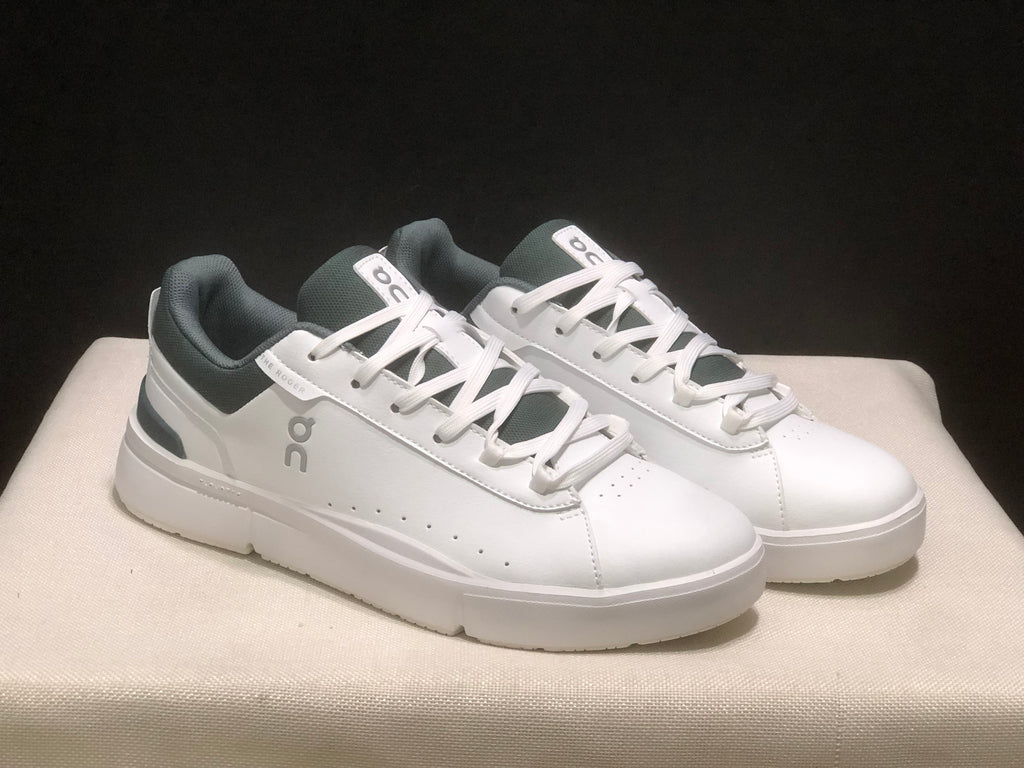 ON - ROGER FEDERER X THE ROGER CENTRE COURT WHITE GREEN