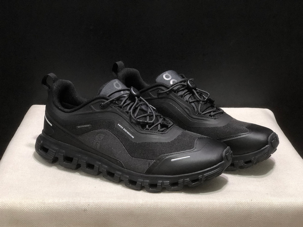 ON CLOUD 6 Black
