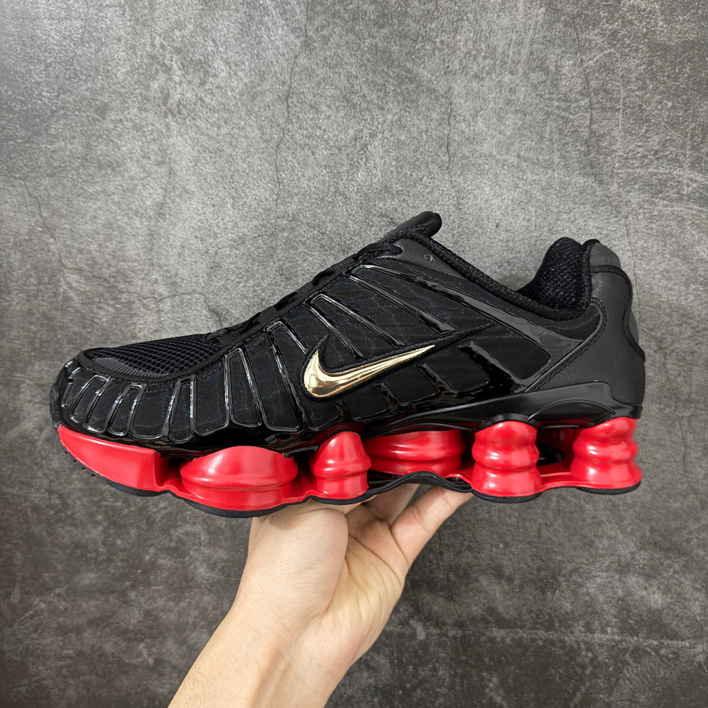 NIKE SHOX TLX Skepta