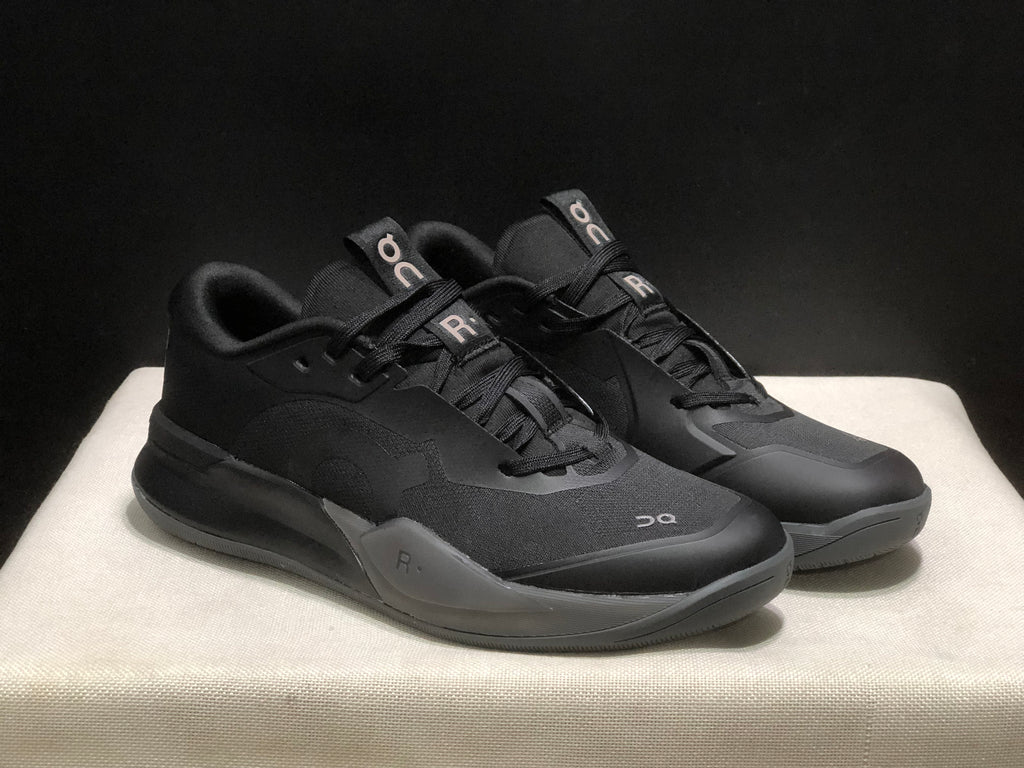THE ROGER Pro 3 Black