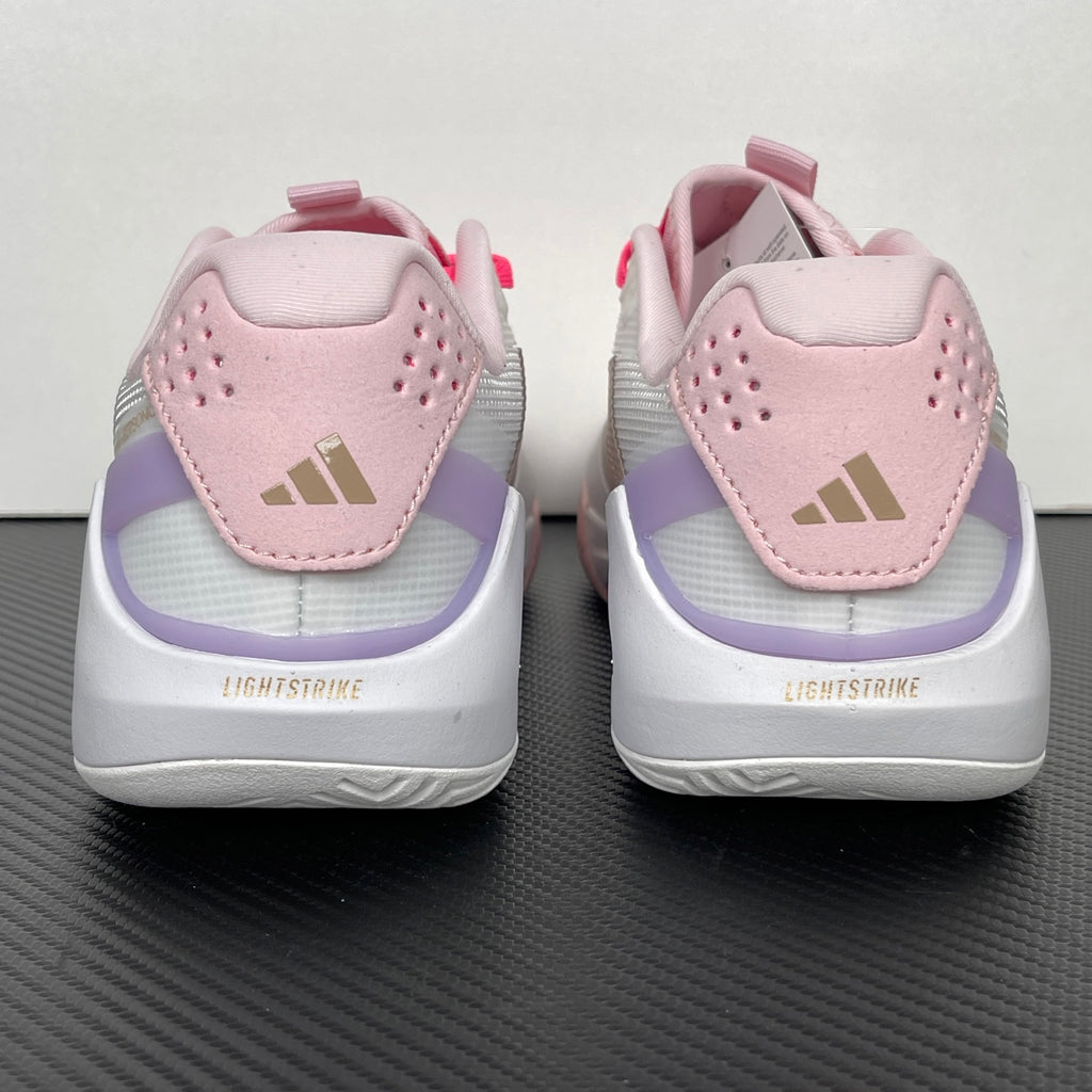 AD ADIZERO UBERSONIC 5 (in the Cloud White, Ash Pearl, and Lucid Pink / JP7313 colorway).