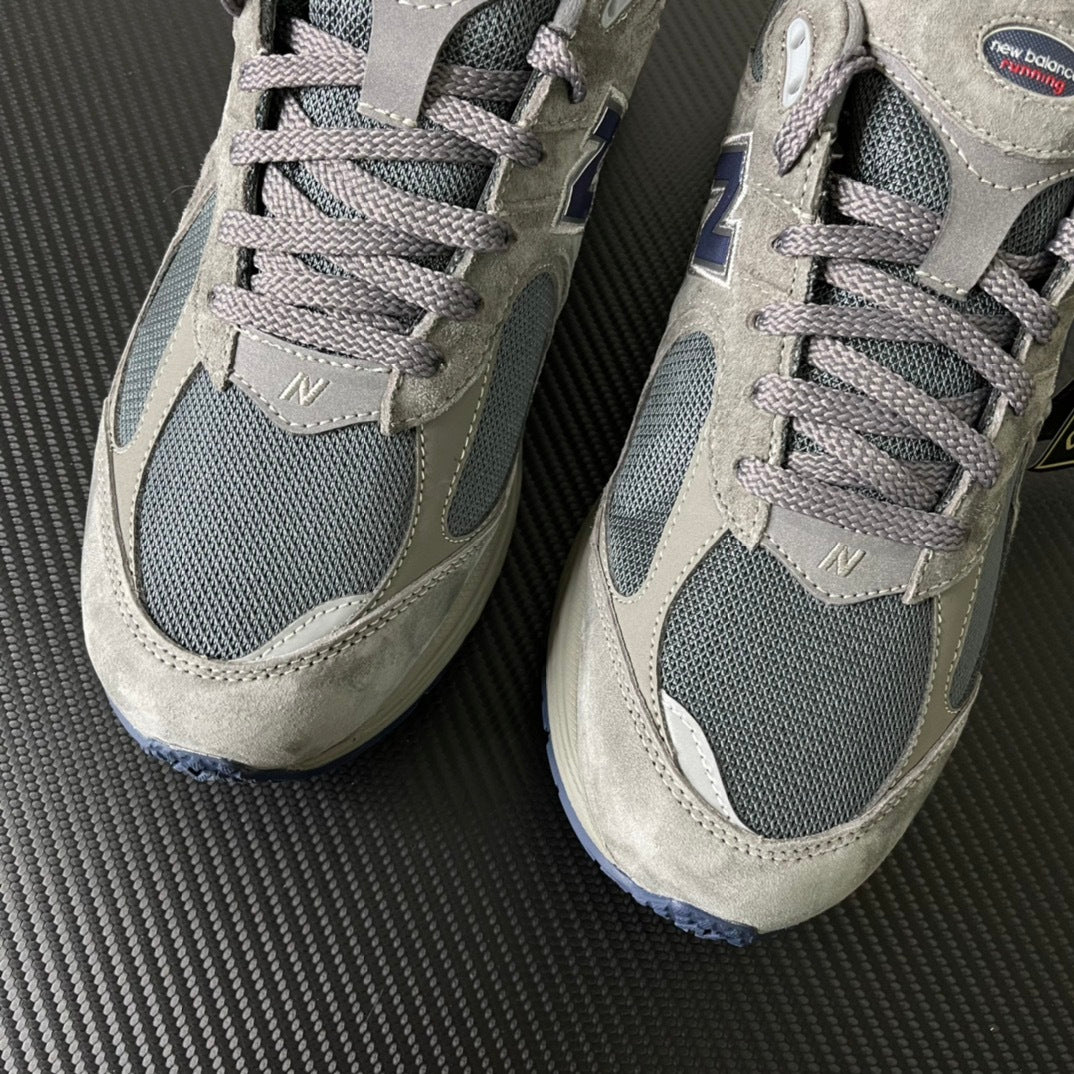 NEW BALANCE 2002R GORE-TEX in the Marblehead / Moon Shadow