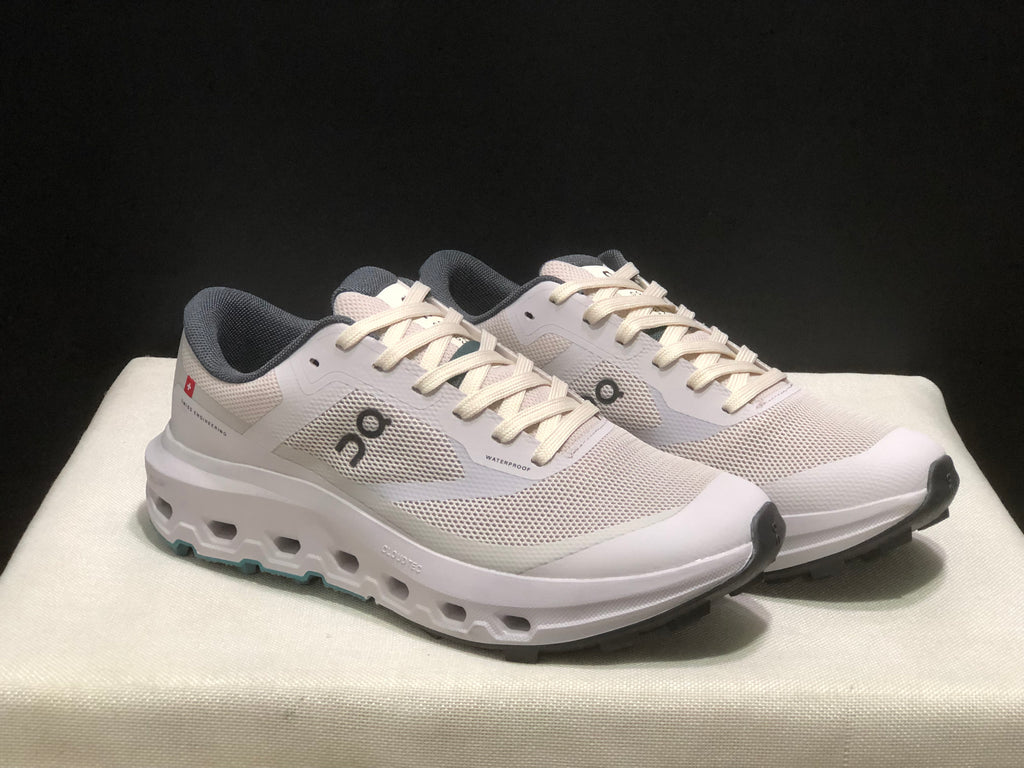 ON - Cloudvista 3 light pink dark grey
