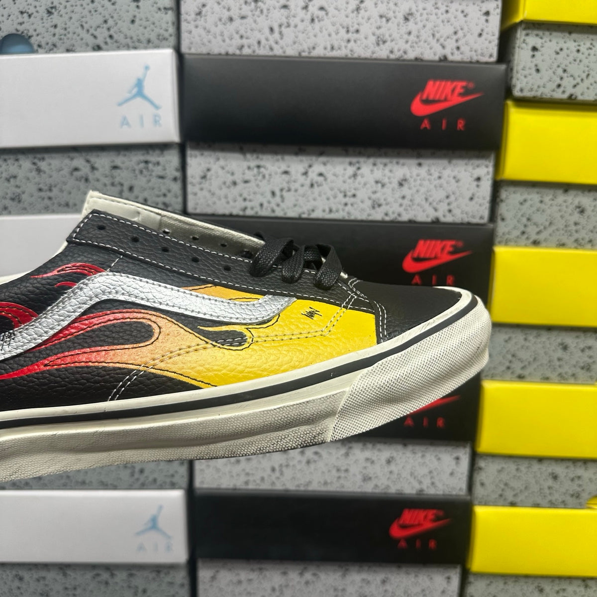 VANS OLD SKOOL ARCHIVE FLAME BLACK WHITE