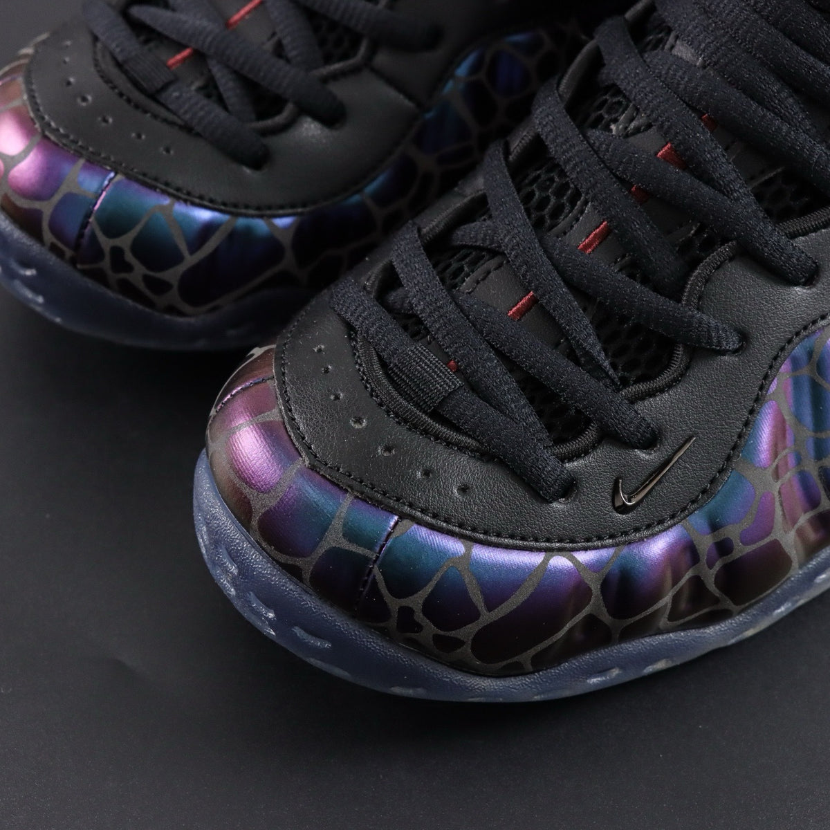 NIKE AIR FOAMPOSITE One Armory Navy / Metallic Dark Grey / Burgundy Crush