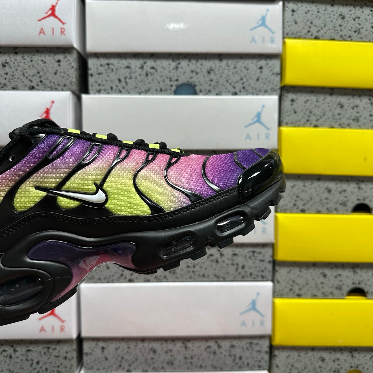 NIKE AIR MAX PLUS Northern Lights