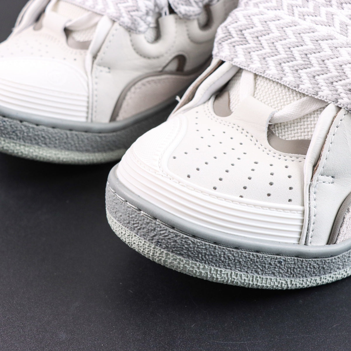 LANVIN SNEAKER Snake Laces White Grey