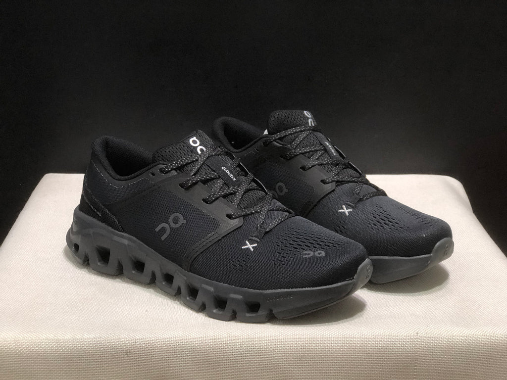 ON - Cloud X5 BLACK
