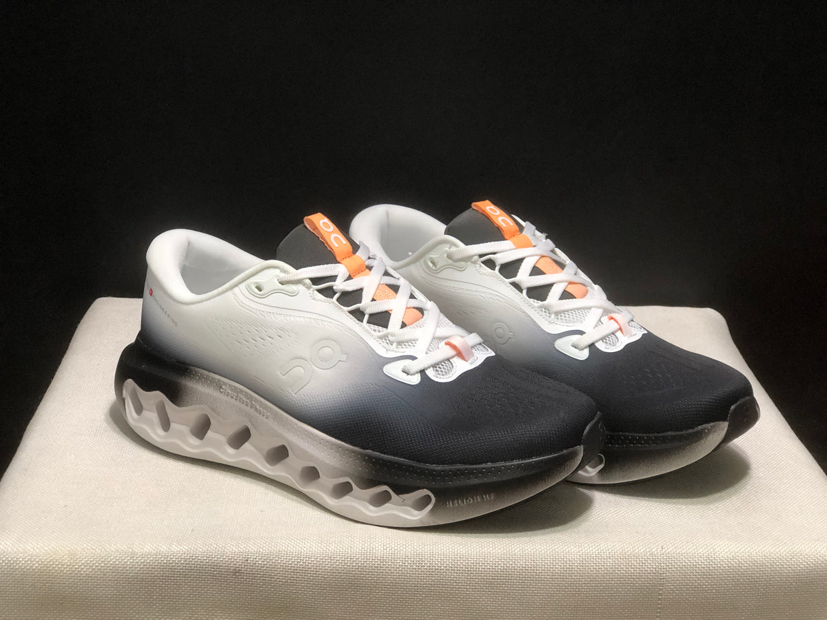 ON - CLOUDSURFER 3 WHITE BLACK