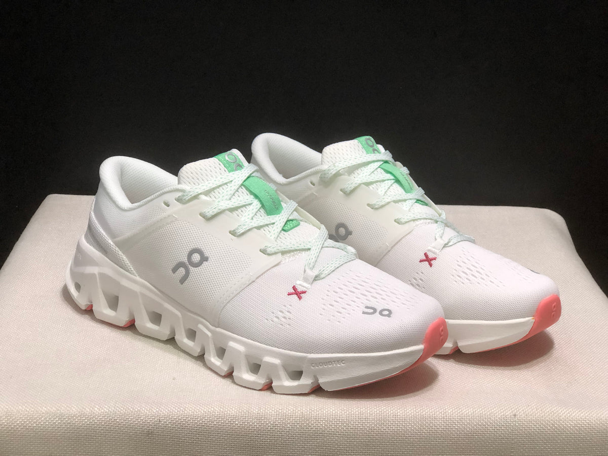 ON - Cloud X5 WHITE PINK