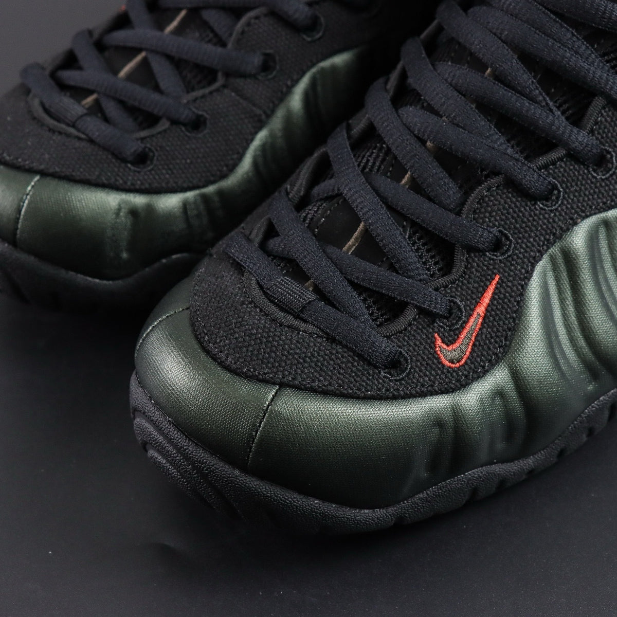 NIKE AIR  Foamposite Sequoia / Black – Team Orange