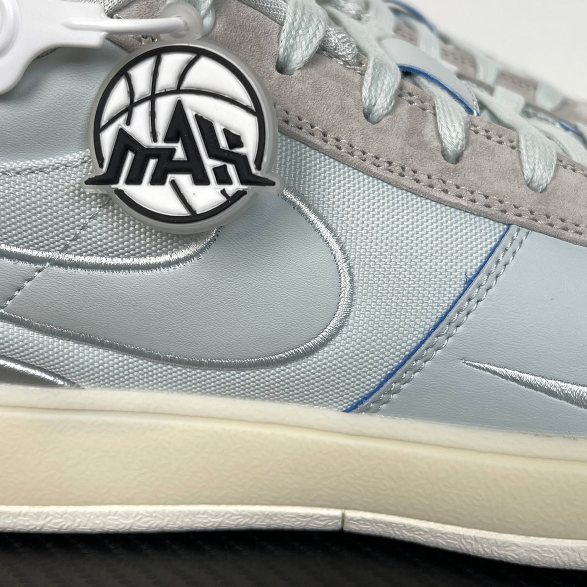 NIKE BOOK 1 "Moss Point"