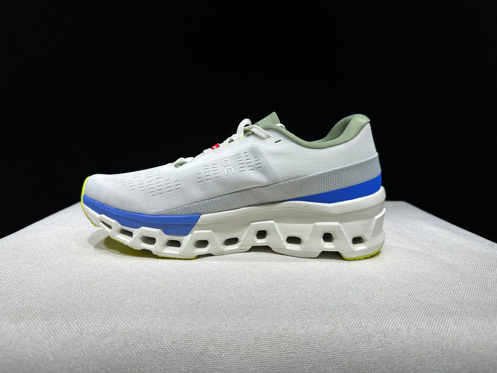 ON - Cloudmonster 2 'Distance White Lapis'