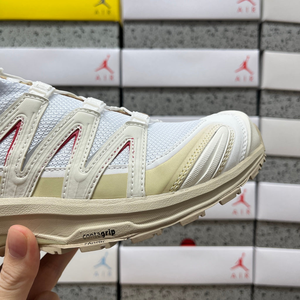 SALOMON-XA Pro 3D La Yaute 'White Pepper High Risk Red'