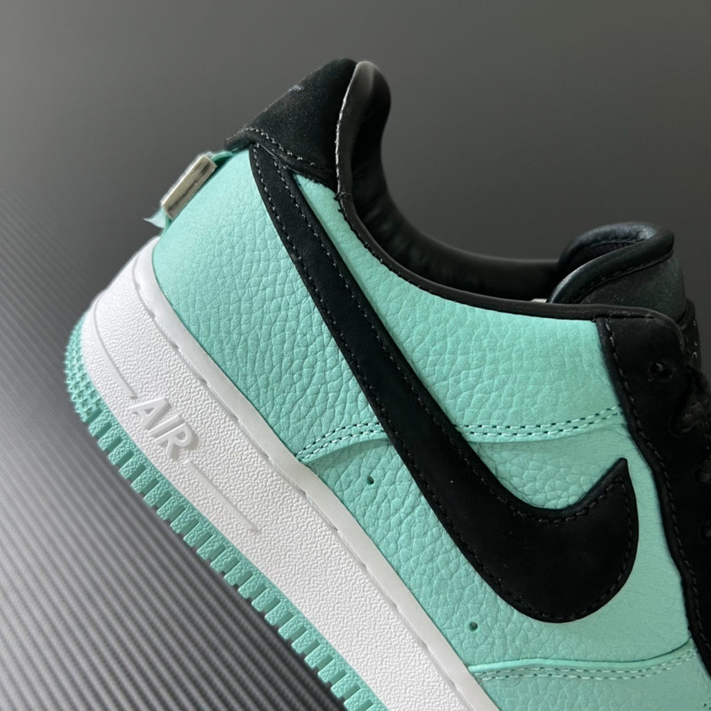 Nike Air Force 1 Low x Tiffany & Co. 'Friends & Family'