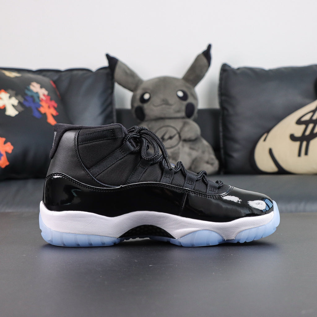 Jordan 11 High Retro 'Space Jam'