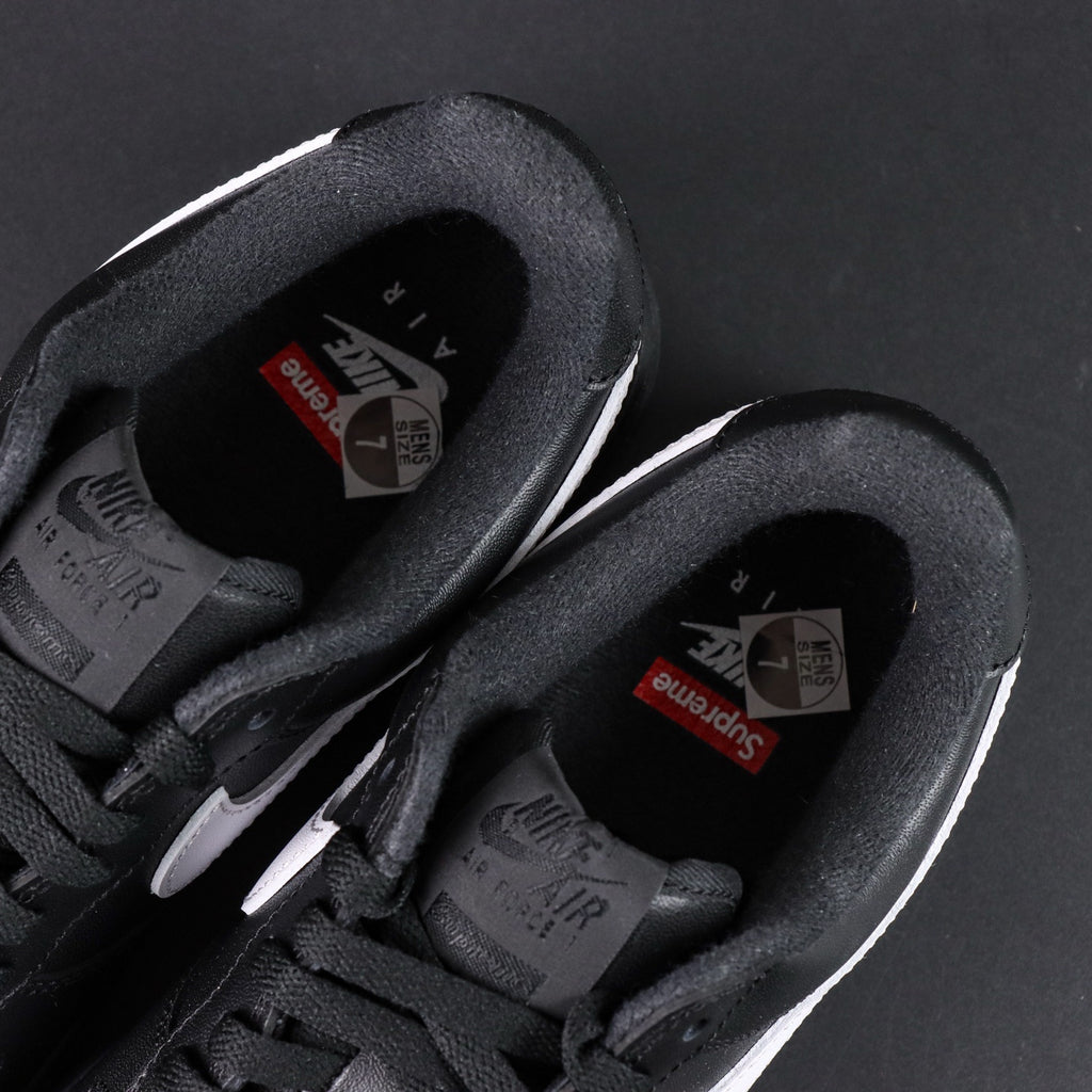 Nike Air Force 1 Low x Supreme 'Black White'