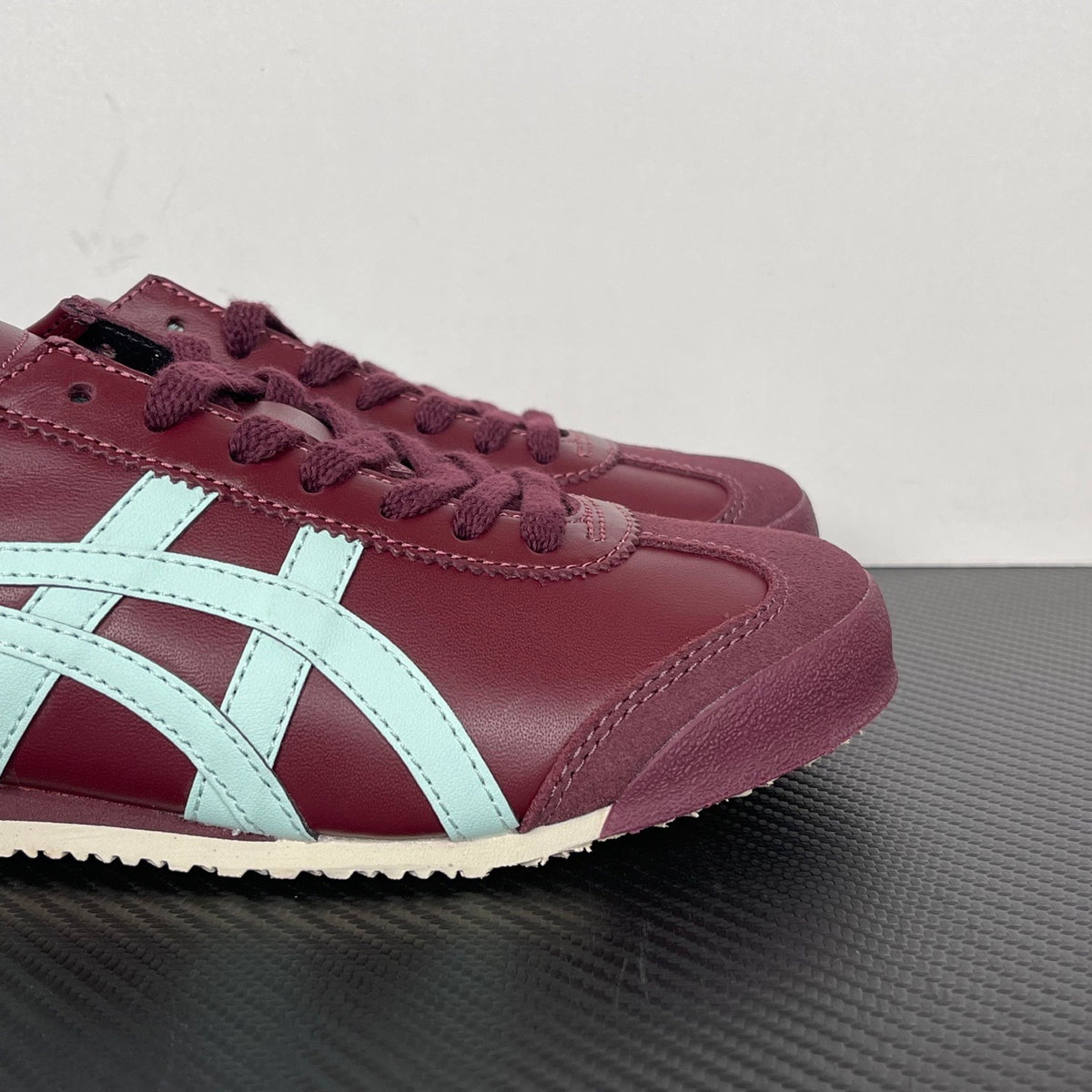 Onitsuka Tiger Mexico 66 'Deep Mars Fresh Ice'