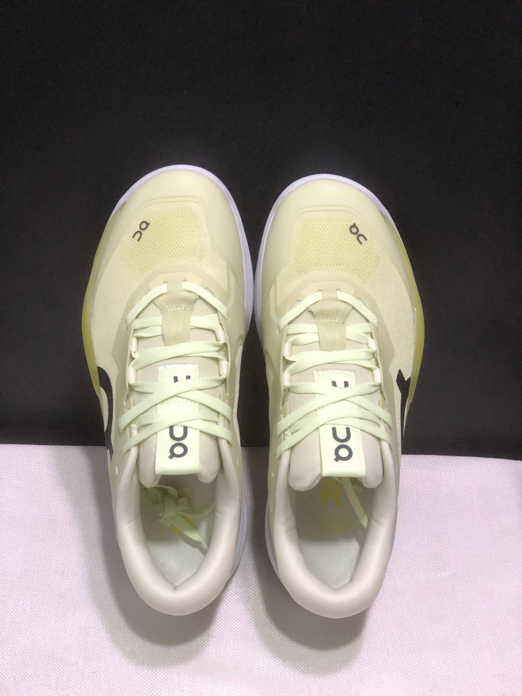 THE ROGER Pro 3 'Linen | Lime'