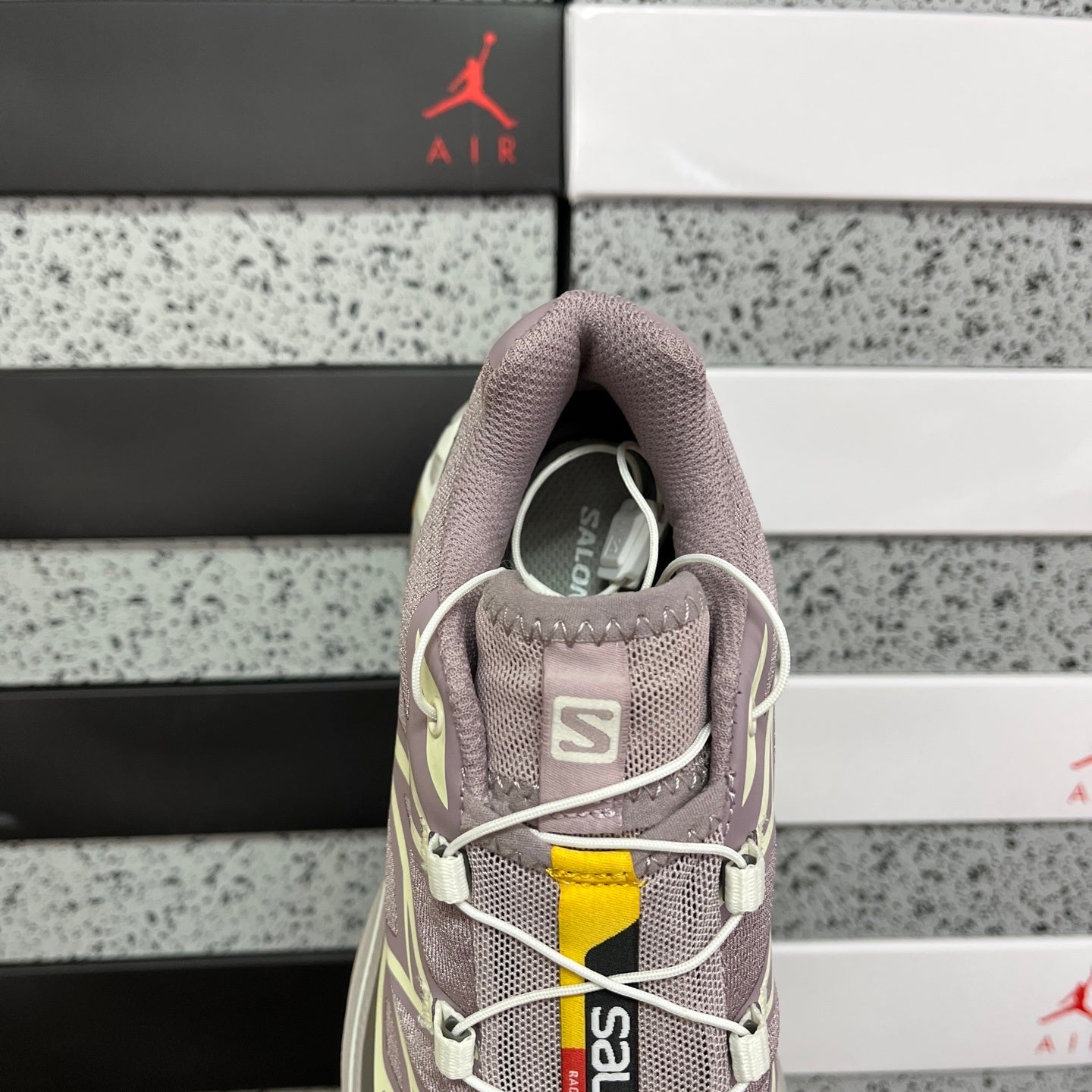 SALOMON-XT-6 'Quail Plum Kitten'